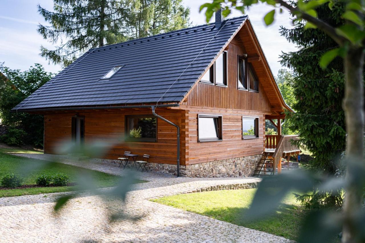 Moderni Sumavska Roubenka S Vyhledem Na Boubin Villa Vimperk Exterior foto