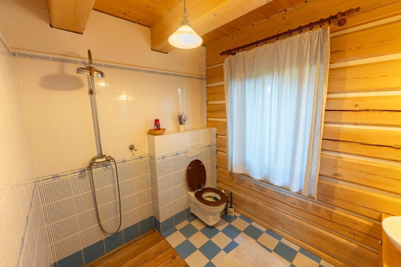 Moderni Sumavska Roubenka S Vyhledem Na Boubin Villa Vimperk Exterior foto