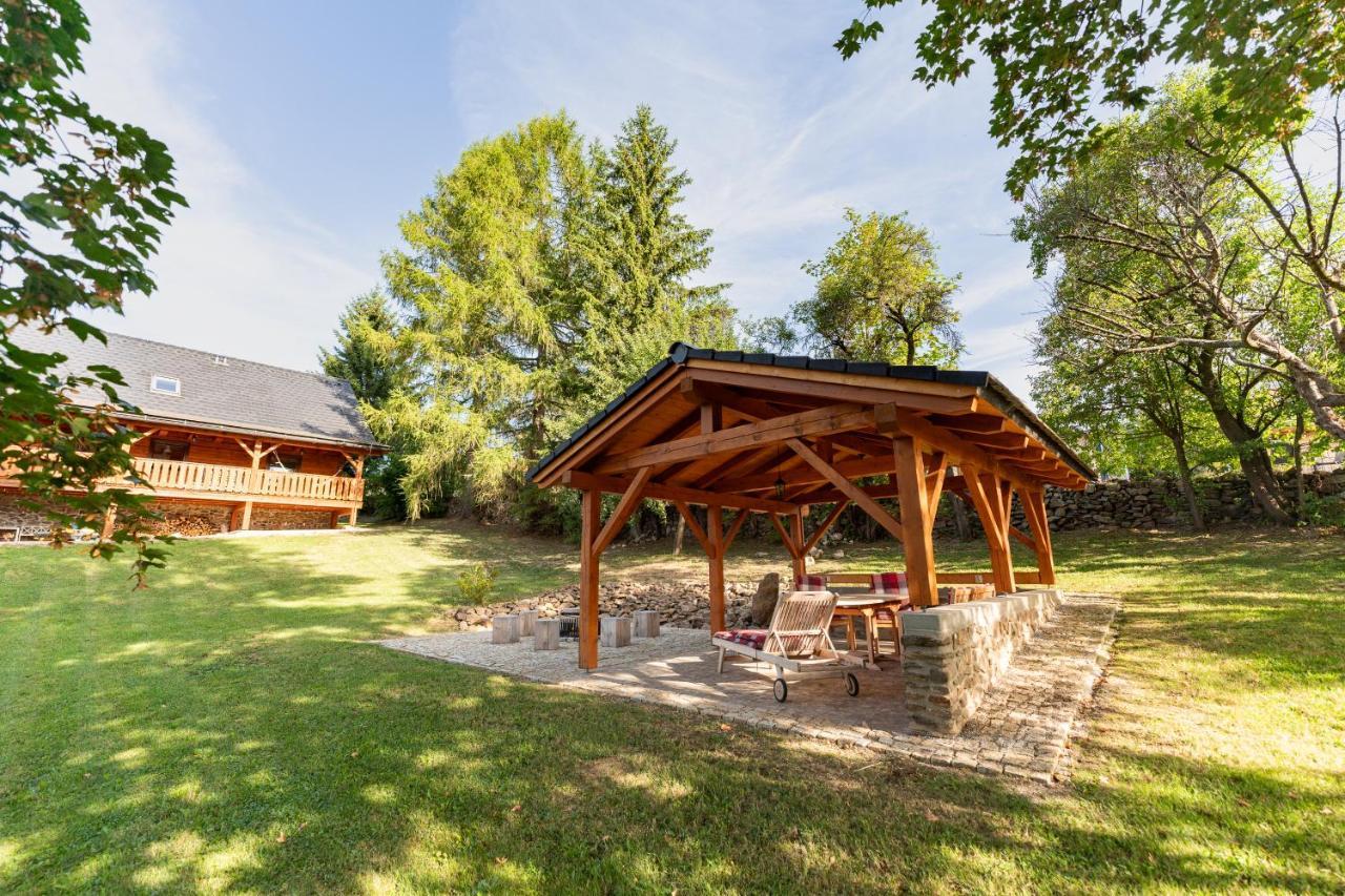 Moderni Sumavska Roubenka S Vyhledem Na Boubin Villa Vimperk Exterior foto