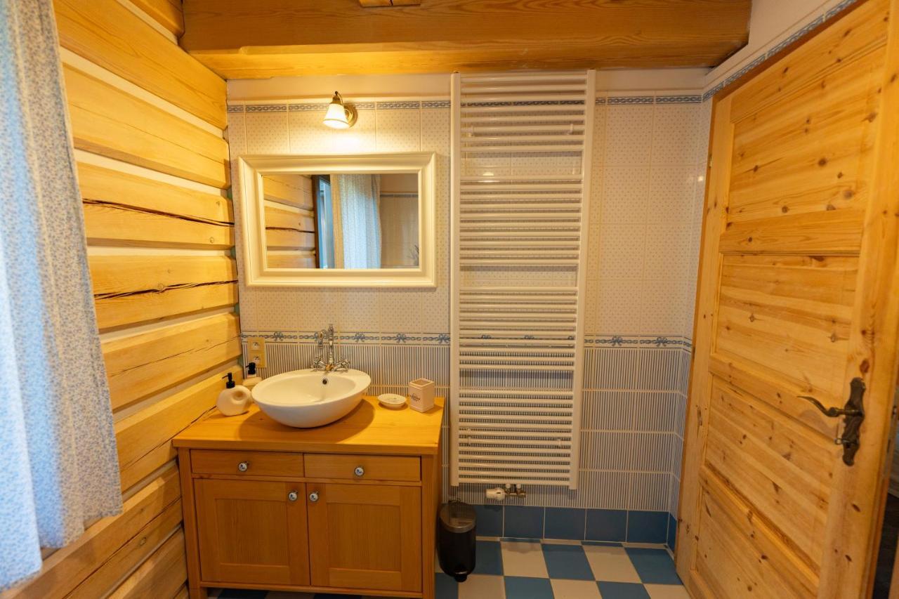 Moderni Sumavska Roubenka S Vyhledem Na Boubin Villa Vimperk Exterior foto